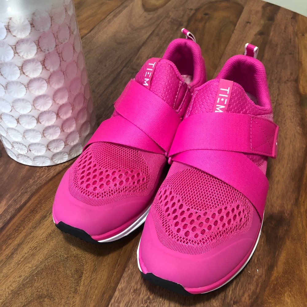 TIEM cycle shoes